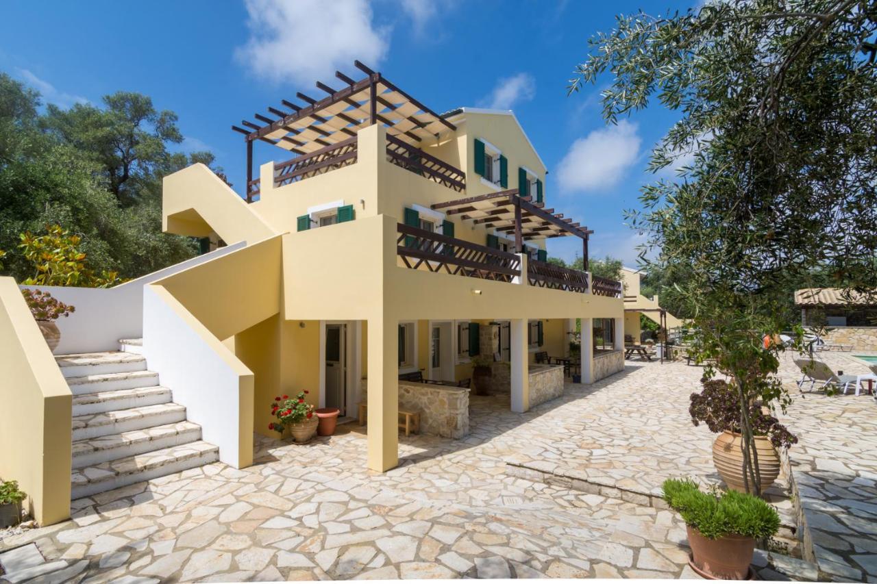 Villa Elaia Suites & Apartments No.1 Gaios Extérieur photo